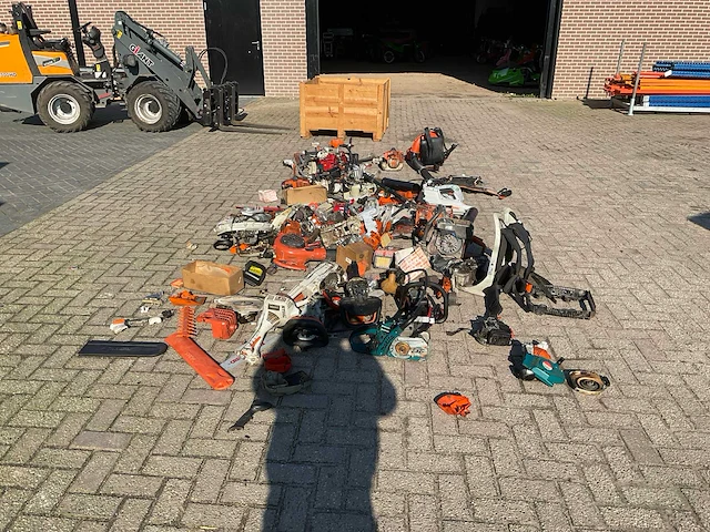 Diverse stihl en markita onderdelen - afbeelding 2 van  9