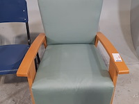 Diverse stoelen - afbeelding 3 van  8