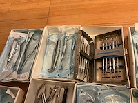Diverse tandarts gereedschappen - afbeelding 2 van  10