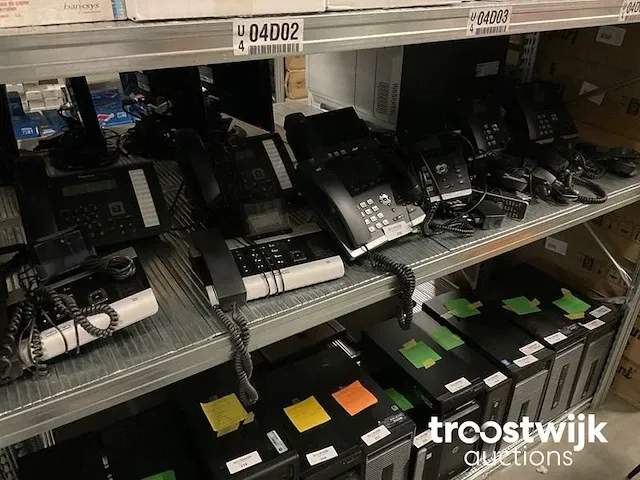 Diverse telefoons - afbeelding 1 van  5