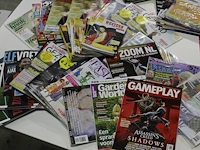 Diverse tijdschriften en magazines in twee kratten. ruim 150 stuks - afbeelding 2 van  8
