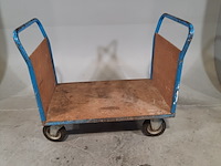 Diverse transport karren - afbeelding 1 van  3