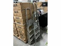 Diverse trappen (3x) - afbeelding 2 van  4