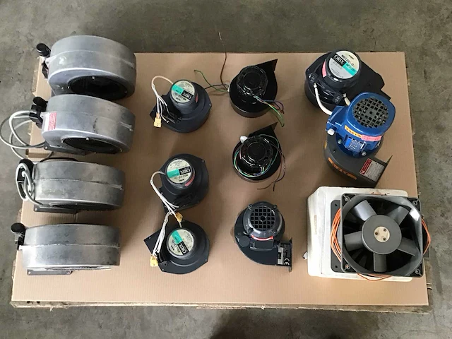 Diverse ventilatoren (14x) - afbeelding 7 van  14