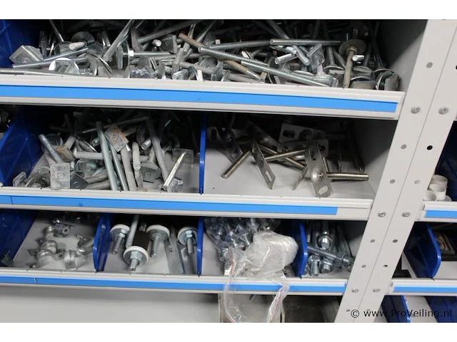 Diverse verbindings- en bevestigingsmaterialen - afbeelding 4 van  17