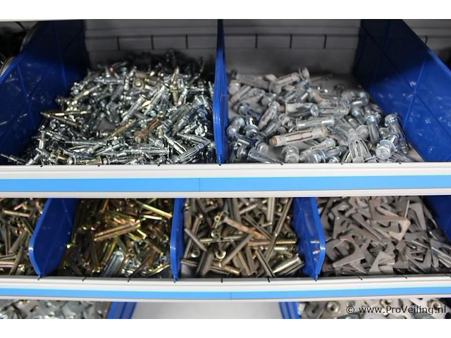 Diverse verbindings- en bevestigingsmaterialen - afbeelding 15 van  17