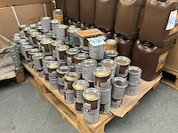 Diverse verf (185x) - afbeelding 1 van  13