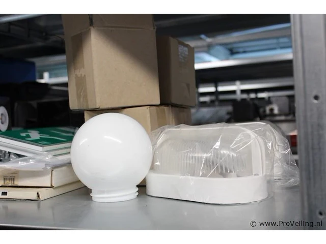 Diverse verlichting - afbeelding 6 van  9