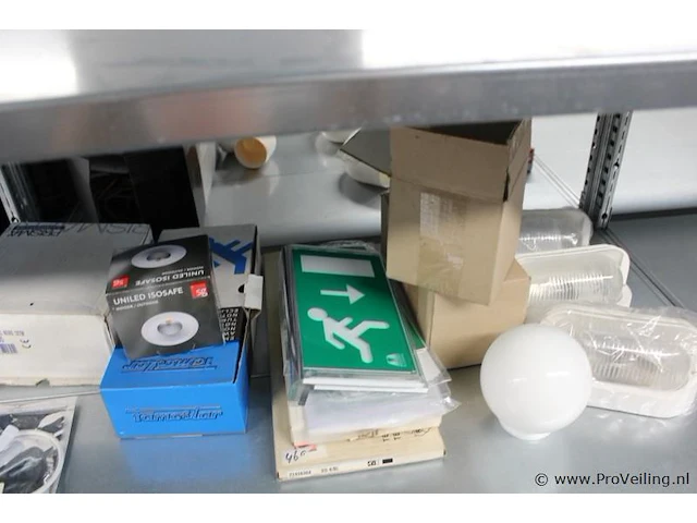 Diverse verlichting - afbeelding 8 van  9
