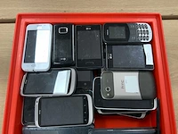 Diverse vintage samsung, nokia, alcatel, htc, lg telefoons (50x) - afbeelding 2 van  2