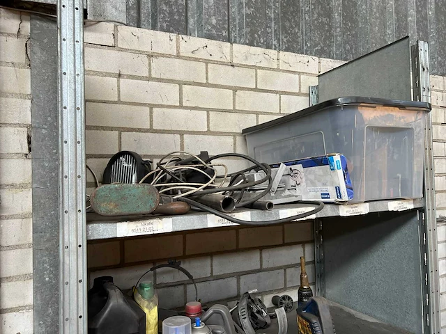 Diverse voorraad verbruiksartrikelen - afbeelding 6 van  6
