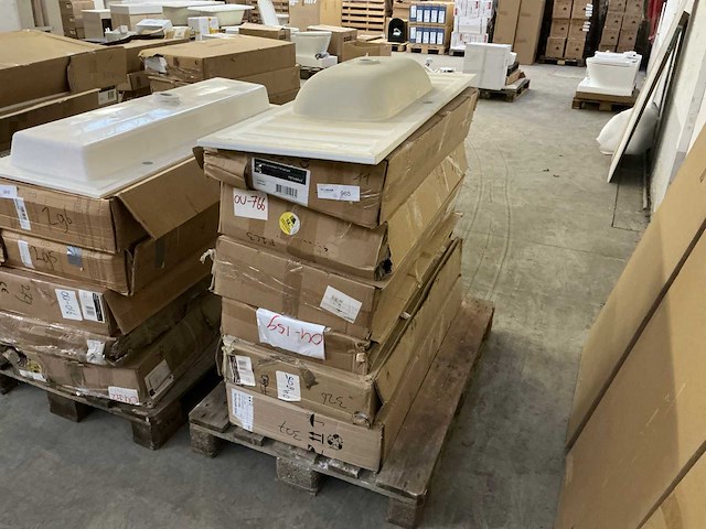 Diverse wastafels (7 stuks) - afbeelding 1 van  3