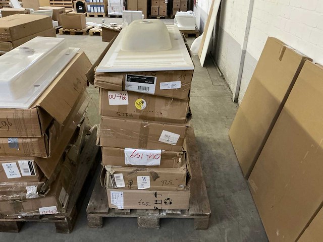 Diverse wastafels (7 stuks) - afbeelding 2 van  3