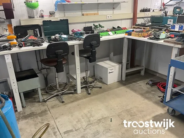 Diverse werkbanken - afbeelding 1 van  3