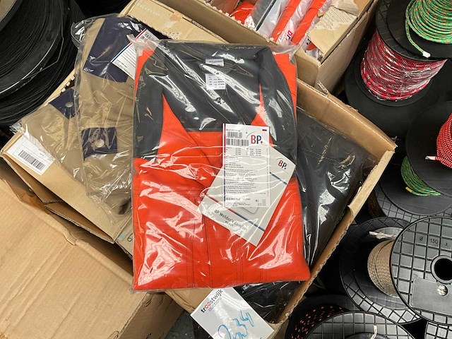 Diverse werkkleding - afbeelding 5 van  6