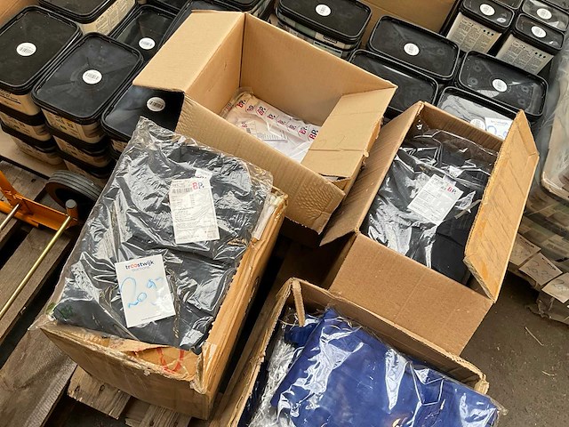 Diverse werkkleding - afbeelding 2 van  6