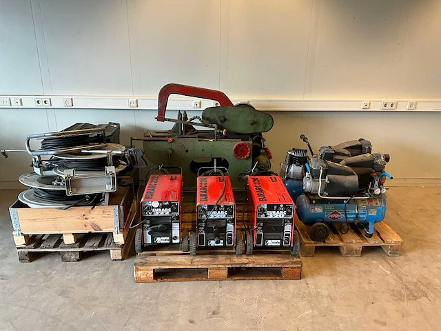 Diverse werkplaats machines - afbeelding 3 van  10