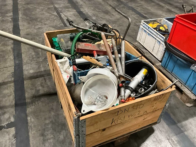 Diverse werkplaats toebehoren - afbeelding 7 van  9