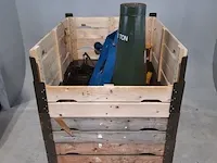 Diverse werkplaatsinventaris - afbeelding 1 van  7