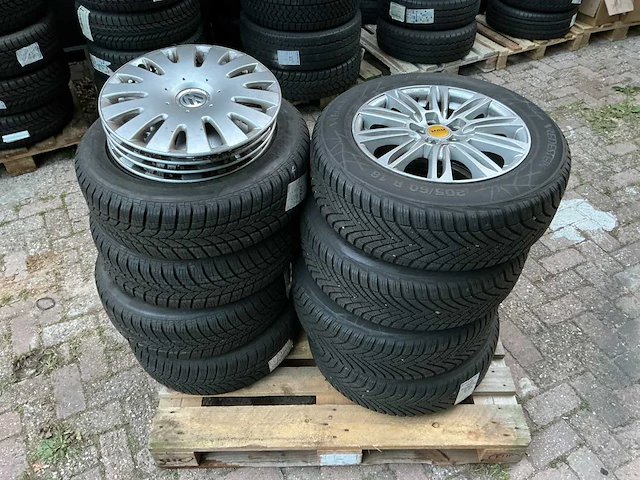 Diverse wielen autobanden iveco fiat - afbeelding 5 van  14