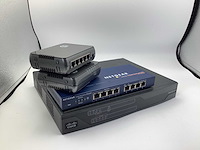 Diverse wifi, router & switch (4x) - afbeelding 1 van  8