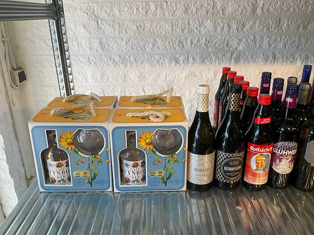 Diverse wijn en drank (63x) - afbeelding 2 van  10