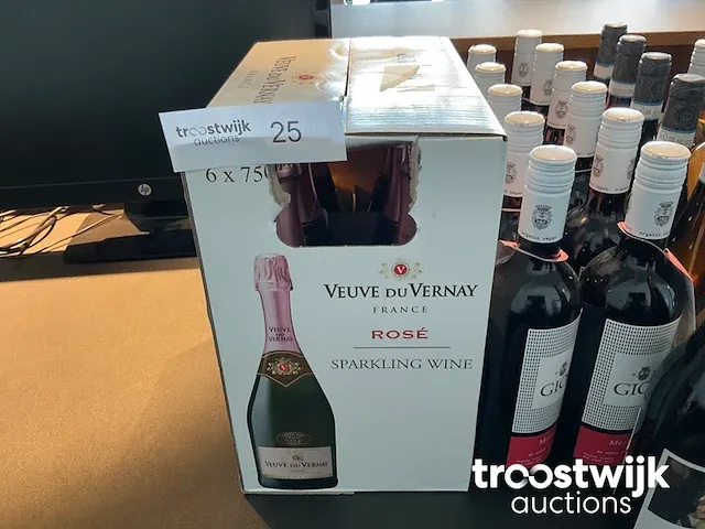 Diverse wijnen - afbeelding 12 van  29