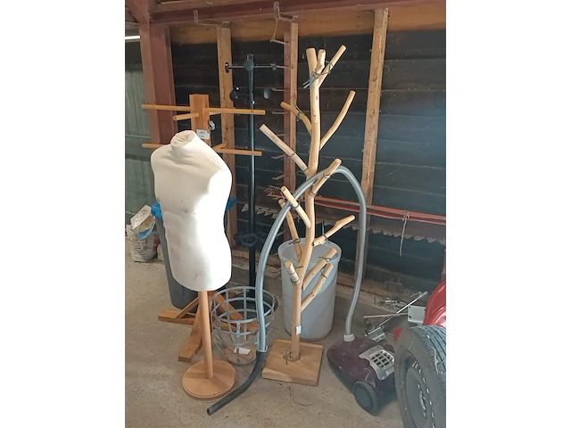 Diverse winkel inventaris - afbeelding 3 van  9
