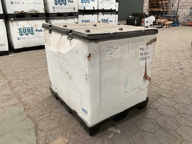 Diverse wintersport attributen - afbeelding 6 van  6