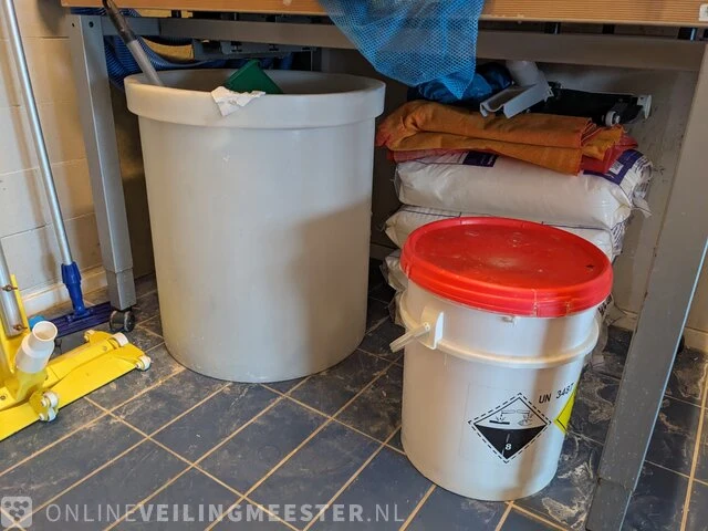 Diverse zwembad reiniging o.a. hogedrukreiniger - afbeelding 3 van  16