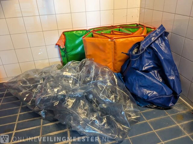 Diverse zwemband attributen - afbeelding 1 van  7