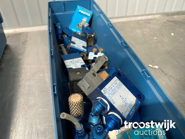 Diversen installatie - afbeelding 1 van  4