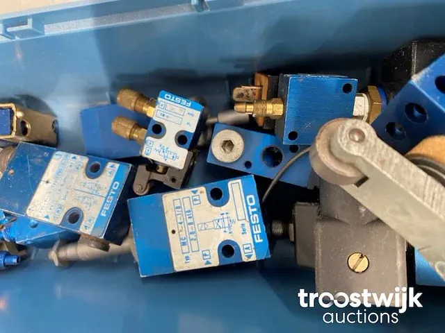 Diversen installatie - afbeelding 3 van  4