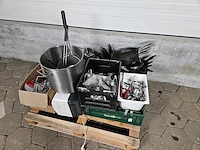 Diversen keukenbenodigdheden - afbeelding 1 van  6