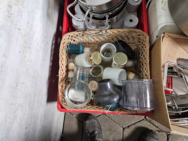 Diversen keukenbenodigdheden - afbeelding 4 van  6