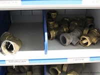 Diversen koper knie, t, puntstuk, schorefbuis etc. - afbeelding 15 van  34