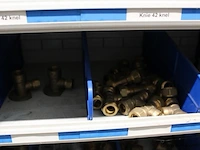 Diversen koper knie, t, puntstuk, schorefbuis etc. - afbeelding 24 van  34