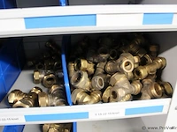 Diversen koper knie, t, puntstuk, schorefbuis etc. - afbeelding 23 van  34