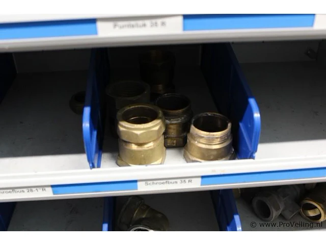 Diversen kopermateriaal - afbeelding 14 van  34