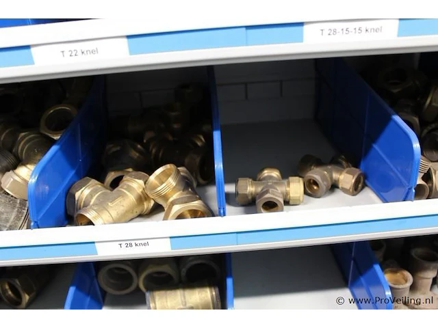 Diversen kopermateriaal - afbeelding 34 van  34
