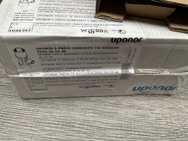 Diversen uponor onderdelen - afbeelding 2 van  4