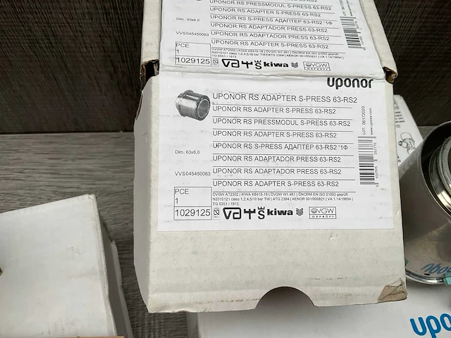 Diversen uponor onderdelen - afbeelding 3 van  4