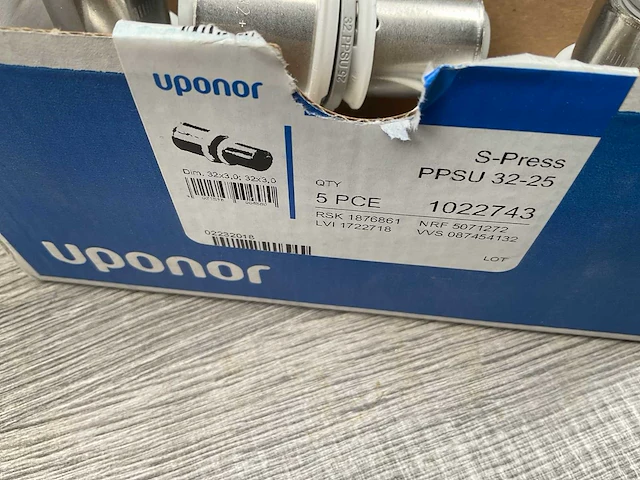 Diversen uponor onderdelen - afbeelding 4 van  4