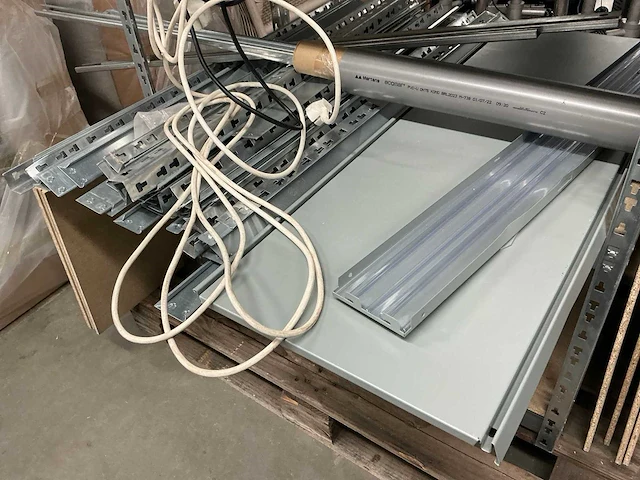 Diversen - afbeelding 2 van  9