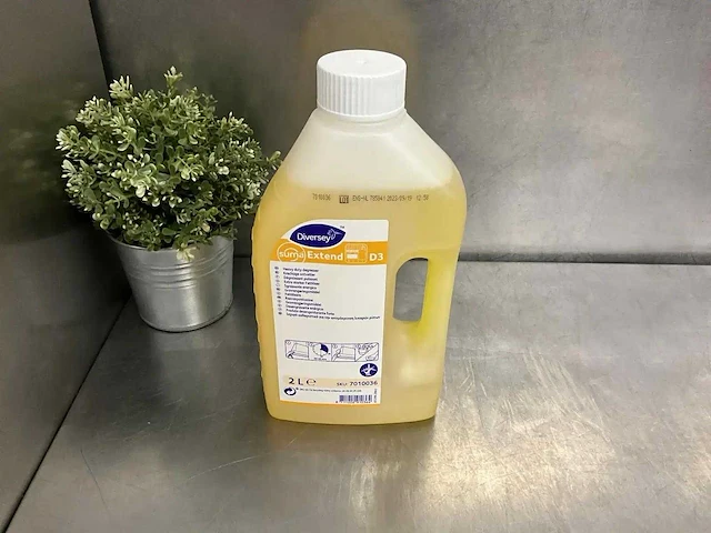 Diversey - fles krachtige ontvetter (4x) - afbeelding 1 van  2