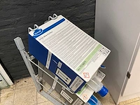 Diversey ultra pur-eco houder met schoonmaakmiddelen - afbeelding 3 van  7