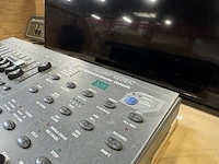 Dj booth met licht en geluid accessoires w.o. maxgear, samsung, jb systems - afbeelding 11 van  14