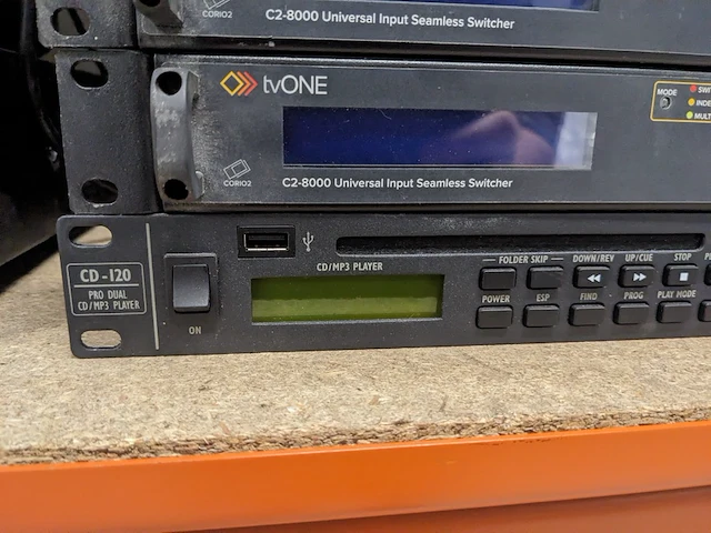 Dj en divers audioapparatuur, o.a. martin, pioneer, monty - afbeelding 5 van  31
