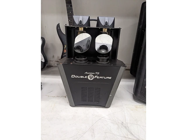 Dj en divers audioapparatuur, o.a. martin, pioneer, monty - afbeelding 20 van  31
