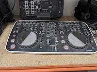 Dj en divers audioapparatuur, o.a. martin, pioneer, monty - afbeelding 12 van  31